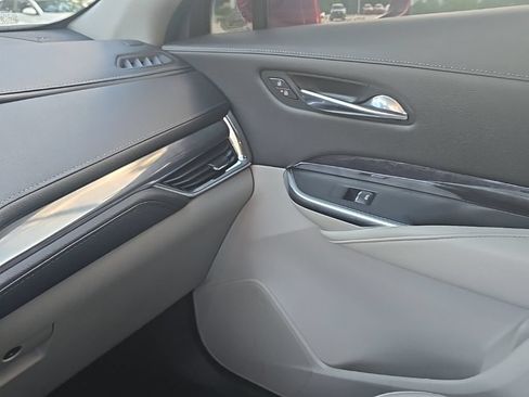 Used 2020 Cadillac XT4 Luxury FWD image 23