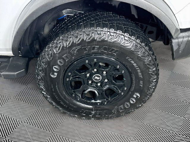 Certified 2023 Ford Bronco Wildtrak AWD/4WD image 36