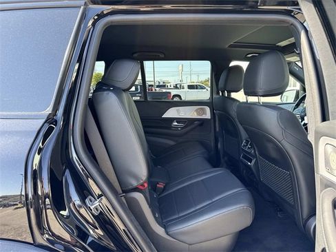 Used 2022 Mercedes-Benz GLS 450 GLS 450 image 16