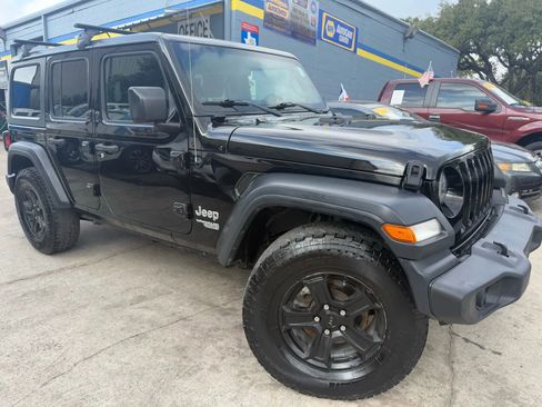 Used 2018 Jeep Wrangler Unlimited Sport S AWD/4WD image 1