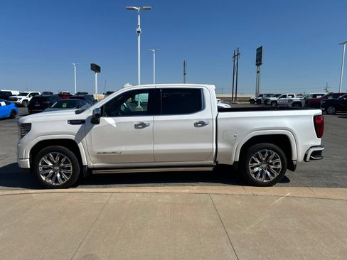 Used 2025 GMC Sierra 1500 Denali w/ Denali Reserve Package AWD/4WD image 8
