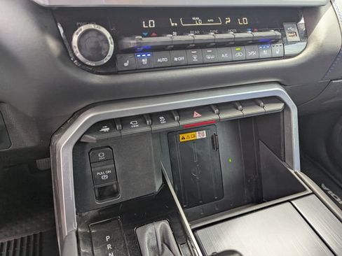Used 2024 Toyota Sequoia Platinum AWD/4WD image 25