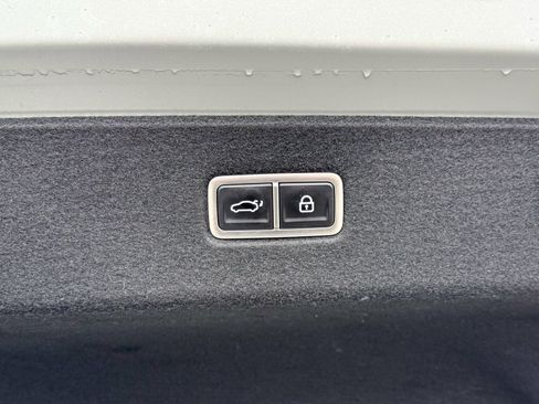 Used 2024 Hyundai Ioniq 6 SEL image 13