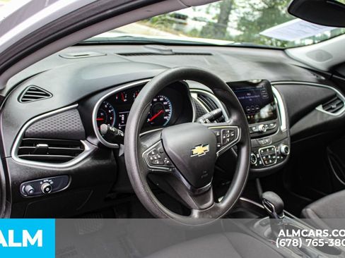 Used 2024 Chevrolet Malibu LT FWD image 29