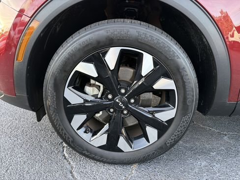 Used 2023 Kia Sportage X-Line w/ X-Line Premium Package image 11