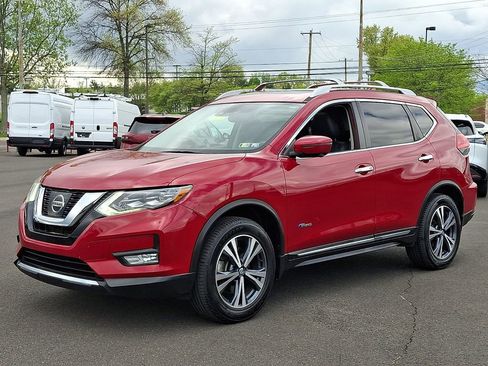 Used 2017 Nissan Rogue SL w/ SL HEV Premium Package AWD/4WD image 3