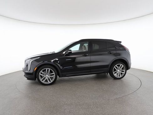 Used 2023 Cadillac XT4 Sport image 5