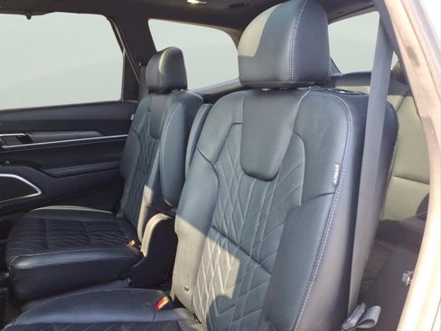 Used 2023 Kia Telluride SX Prestige X-Pro AWD/4WD image 14
