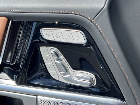 Used 2023 Mercedes-Benz G 550 image 14