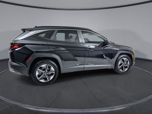 Certified 2025 Hyundai Tucson SEL FWD image 9