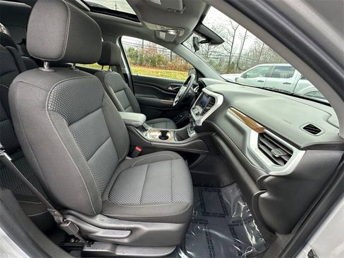 Used 2020 GMC Acadia SLE w/ Driver Convenience Package image 24