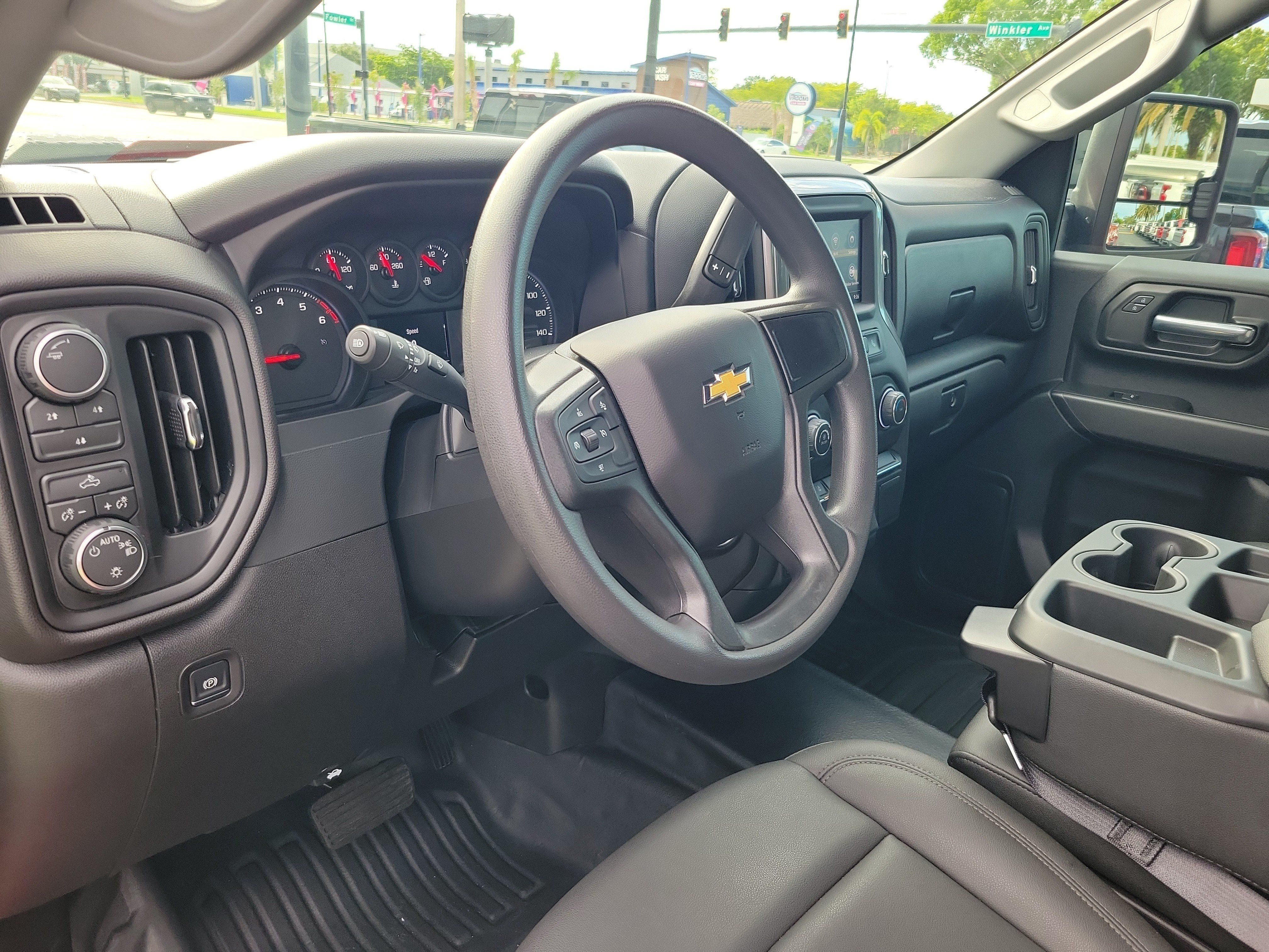 Used 2026 Chevrolet Silverado 2500 W/T AWD/4WD image 16