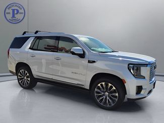 Used 2021 GMC Yukon Denali w/ Denali Premium Package AWD/4WD video 1