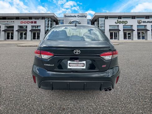 Used 2025 Toyota Corolla SE FWD image 7