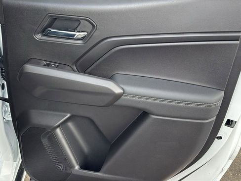 New 2026 GMC Canyon Elevation w/ Convenience Package image 19