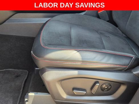 Used 2025 Ford Explorer ST w/ Sun And Sound Package AWD/4WD image 13