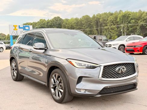 Used 2019 INFINITI QX50 Essential w/ Sensory Package AWD/4WD image 7