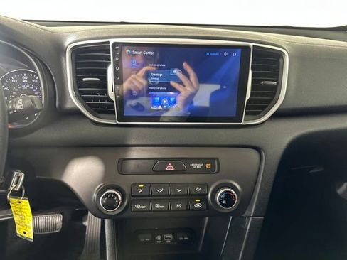 Used 2017 Kia Sportage LX image 21