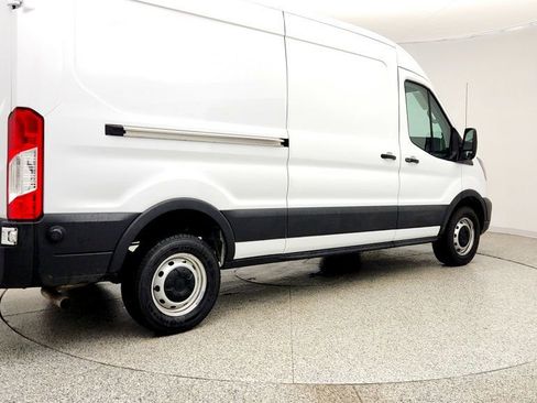 Used 2024 Ford Transit 250 148 Medium Roof RWD image 5