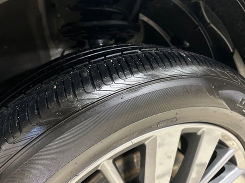 Certified 2024 Nissan Pathfinder SL w/ SL Premium Package image 14