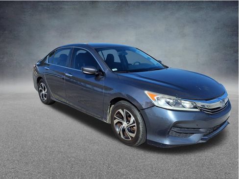 Used 2017 Honda Accord LX image 4