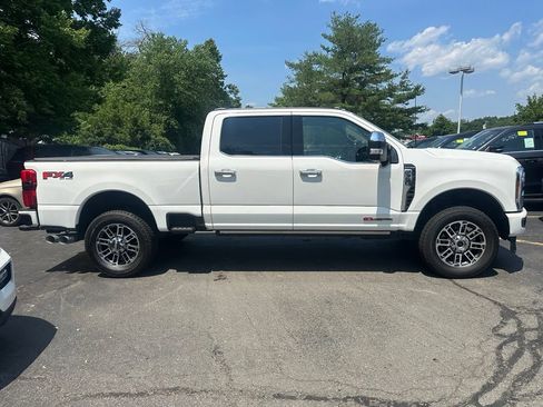 Used 2026 Ford F350 Platinum w/ Platinum Plus Package AWD/4WD image 4