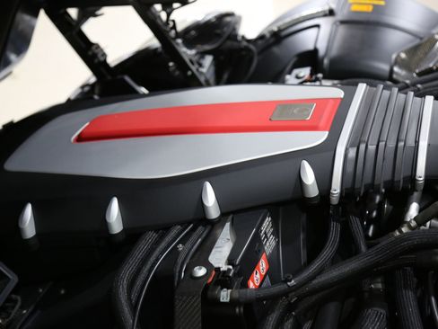 Used 2006 Mercedes-Benz SLR 2dr Cpe 5.5L image 34