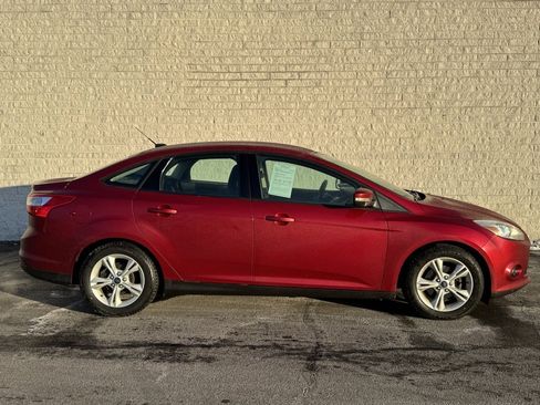 Used 2014 Ford Focus SE image 4