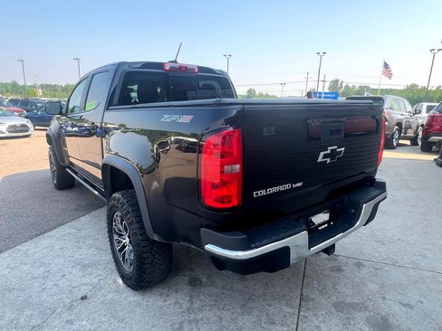 Used 2019 Chevrolet Colorado ZR2 image 7