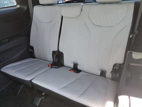 Used 2020 Hyundai Palisade SEL w/ Convenience Package FWD image 11