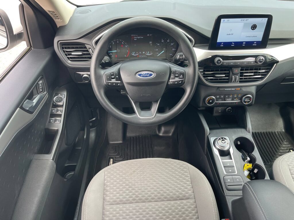Used 2020 Ford Escape SE AWD/4WD image 2