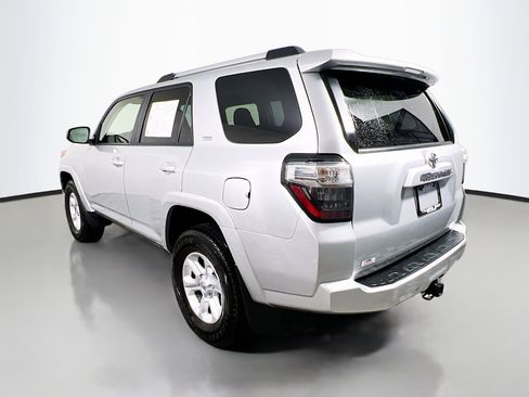 Used 2024 Toyota 4Runner SR5 AWD/4WD image 8