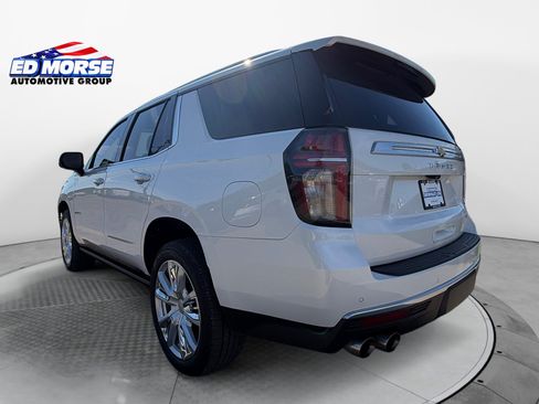 Used 2021 Chevrolet Tahoe High Country w/ Premium Package AWD/4WD image 3