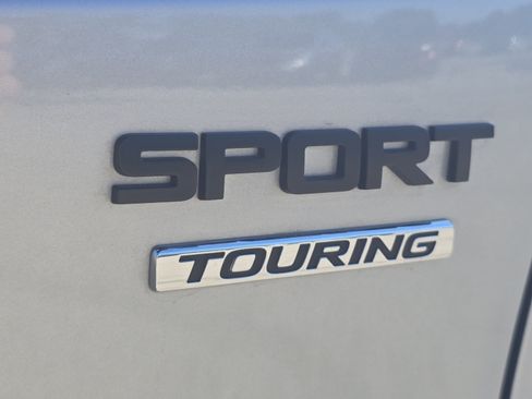Used 2025 Honda CR-V Sport Touring image 17
