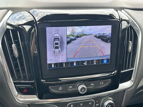 Certified 2023 Chevrolet Traverse RS w/ LPO, Floor Liner Package AWD/4WD image 31