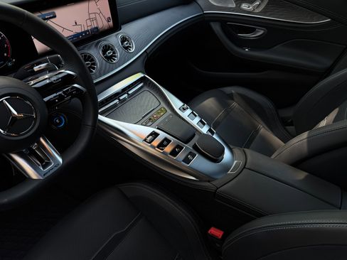 Used 2024 Mercedes-Benz AMG GT 43 image 15