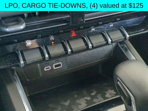 Used 2024 GMC Canyon Elevation w/ Convenience Package image 19