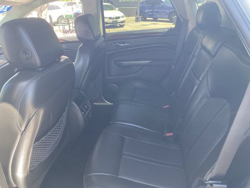 Used 2016 Cadillac SRX Luxury w/ Driver Awareness Package FWD image 15
