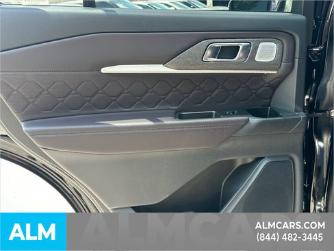 Certified 2026 Ford Explorer Platinum w/ LUX Leather Package AWD/4WD image 26