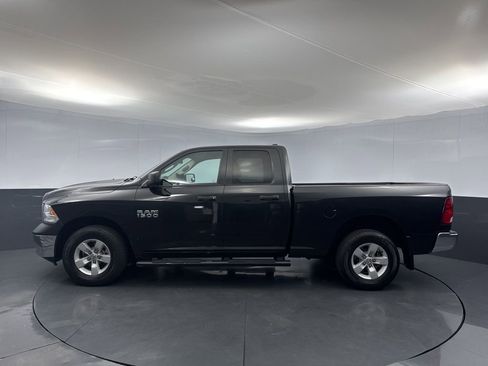Used 2017 RAM 1500 ST w/ SXT Appearance Group AWD/4WD image 2