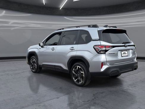 New 2026 Subaru Forester Touring AWD/4WD image 4