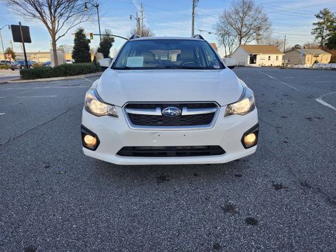 Used 2012 Subaru Impreza 2.0i Sport Premium image 3