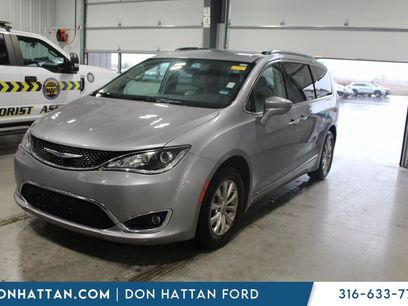 Used 2018 Chrysler Pacifica Touring-L Plus