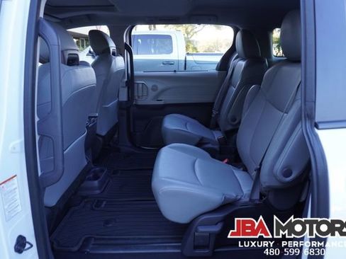 Used 2023 Toyota Sienna XLE image 63