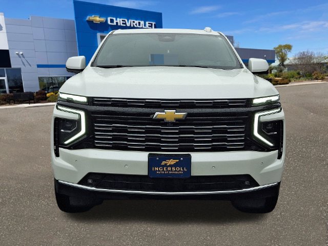 Used 2025 Chevrolet Suburban High Country AWD/4WD image 23