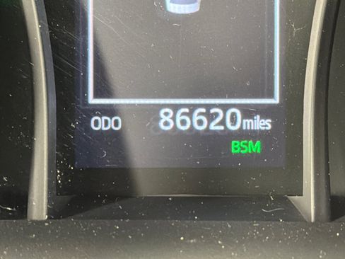 Used 2023 Toyota Camry SE FWD image 27