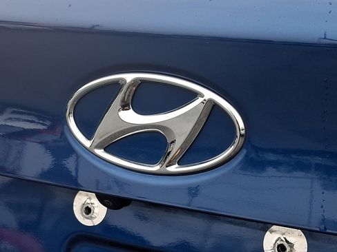 Used 2020 Hyundai Accent SEL image 31