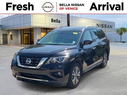 Used 2020 Nissan Pathfinder SL w/ Cargo Package