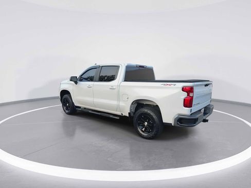 Used 2020 Chevrolet Silverado 1500 LT w/ Remote Start Package image 6