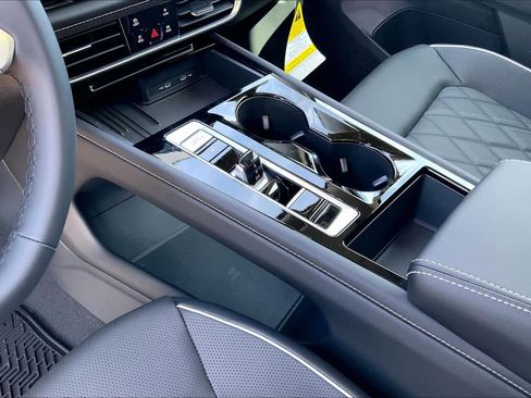 New 2026 Volkswagen Atlas SEL Premium R-Line AWD/4WD image 7